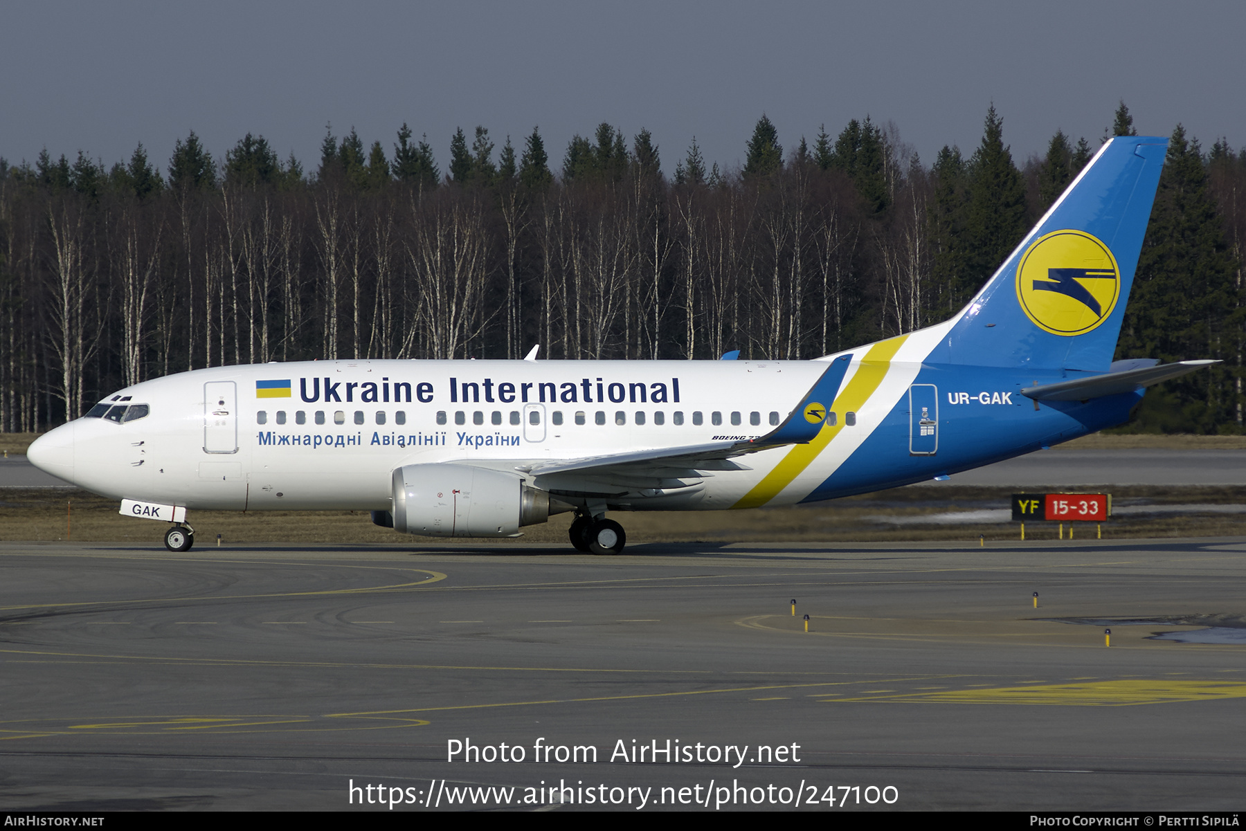 Aircraft Photo of UR-GAK | Boeing 737-5Y0 | Ukraine International Airlines | AirHistory.net #247100