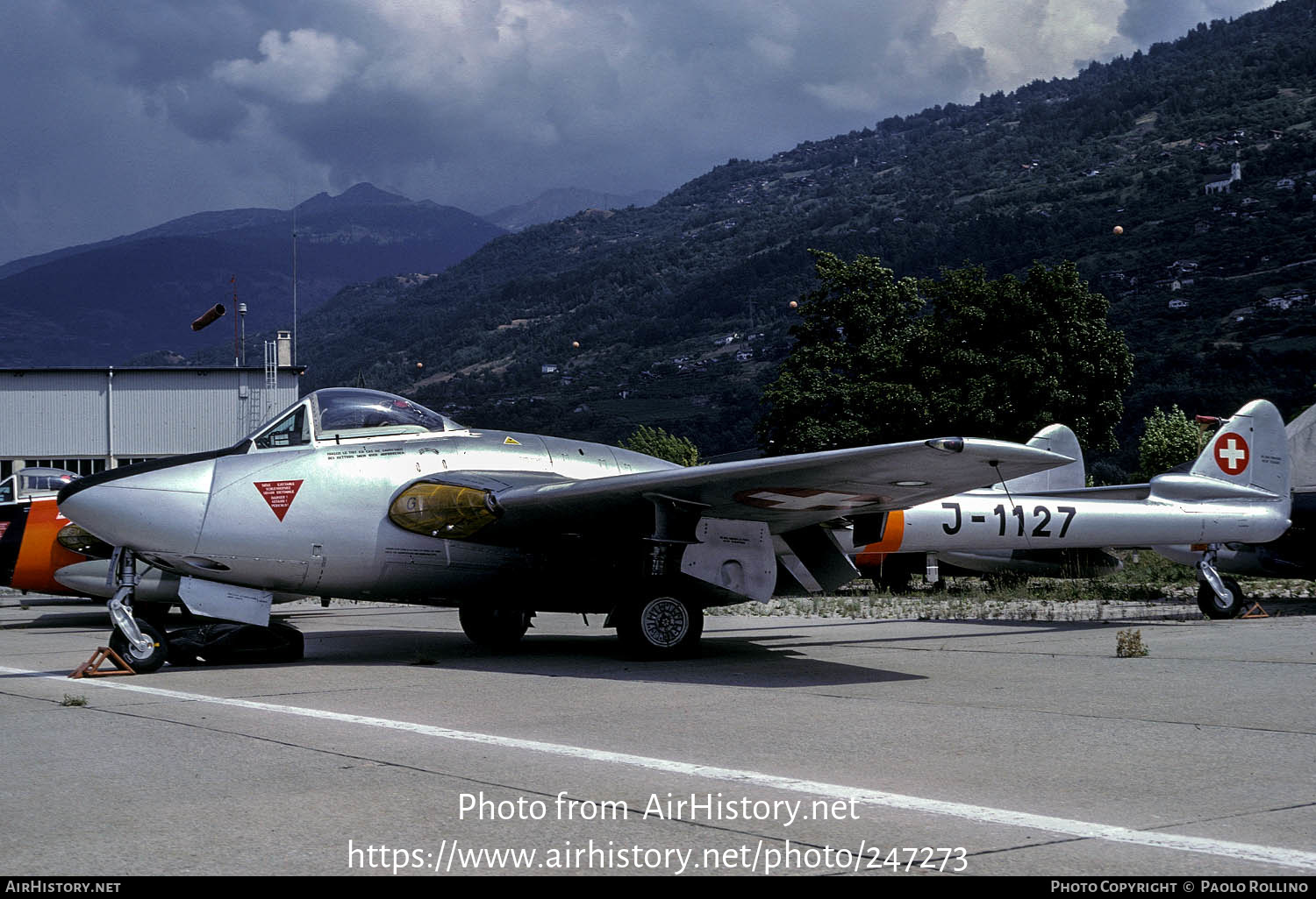 Aircraft Photo of J-1127 | De Havilland D.H. 100 Vampire FB6 | Switzerland - Air Force | AirHistory.net #247273