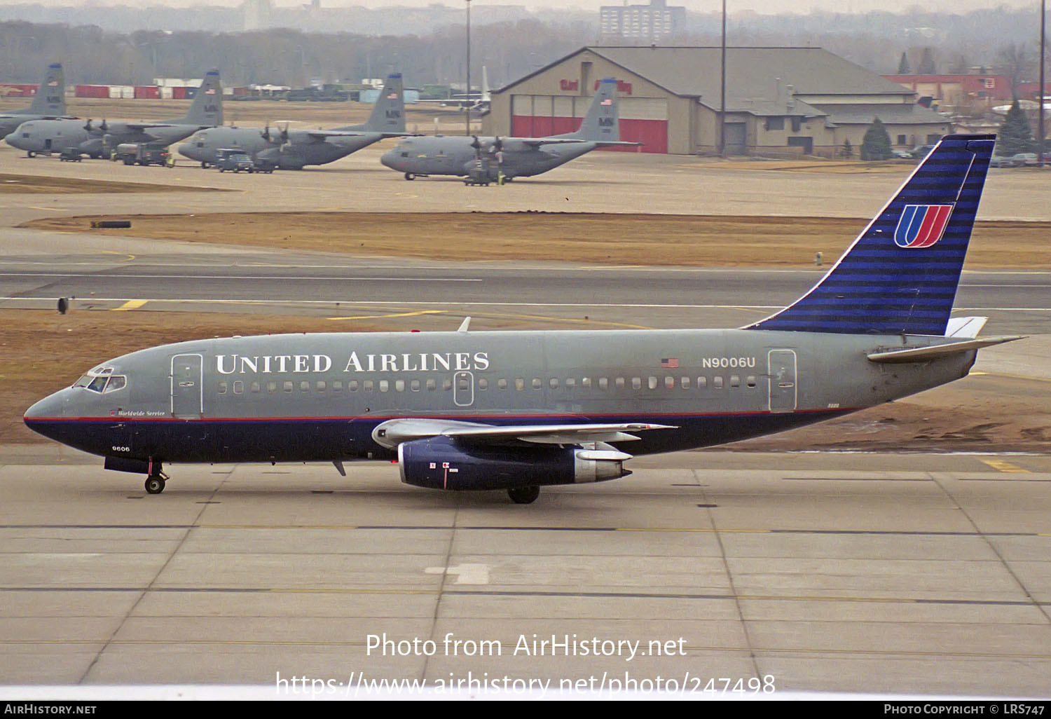 Aircraft Photo of N9006U | Boeing 737-222 | United Airlines | AirHistory.net #247498