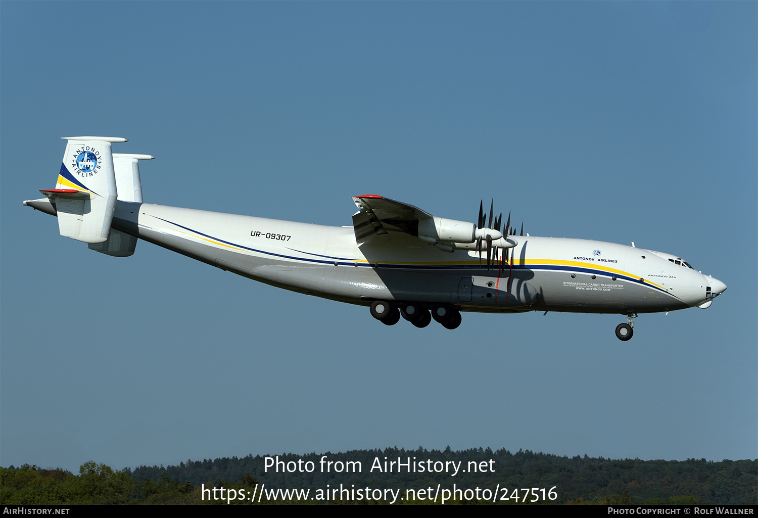 Aircraft Photo of UR-09307 | Antonov An-22A Antei | Antonov Airlines | AirHistory.net #247516