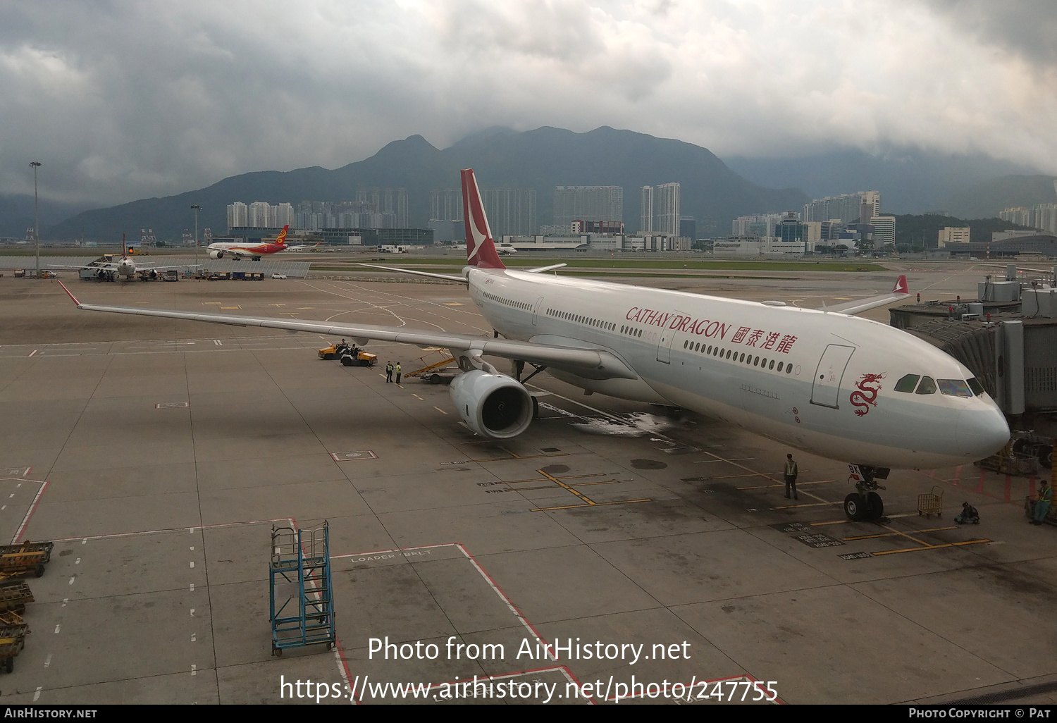 Aircraft Photo of B-LBK | Airbus A330-343 | Cathay Dragon Airways | AirHistory.net #247755