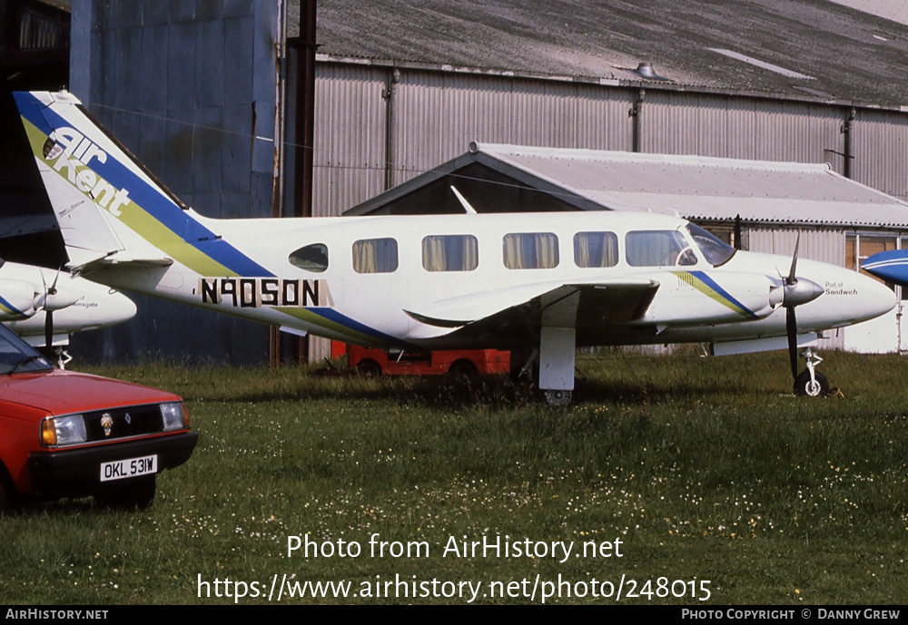 Aircraft Photo of N9050N | Piper PA-31-350 Navajo Chieftain | Air Kent | AirHistory.net #248015