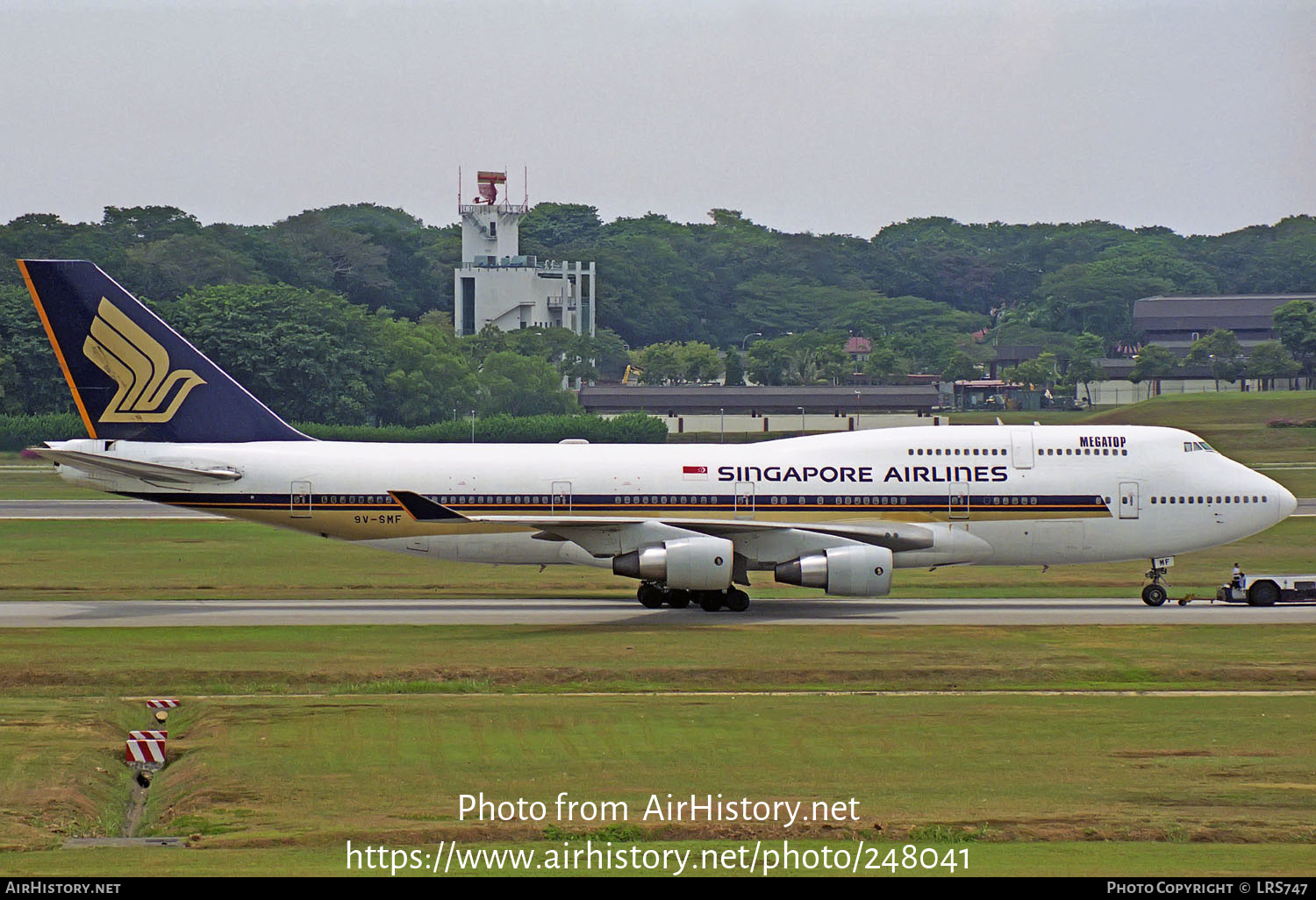 Aircraft Photo of 9V-SMF | Boeing 747-412 | Singapore Airlines | AirHistory.net #248041