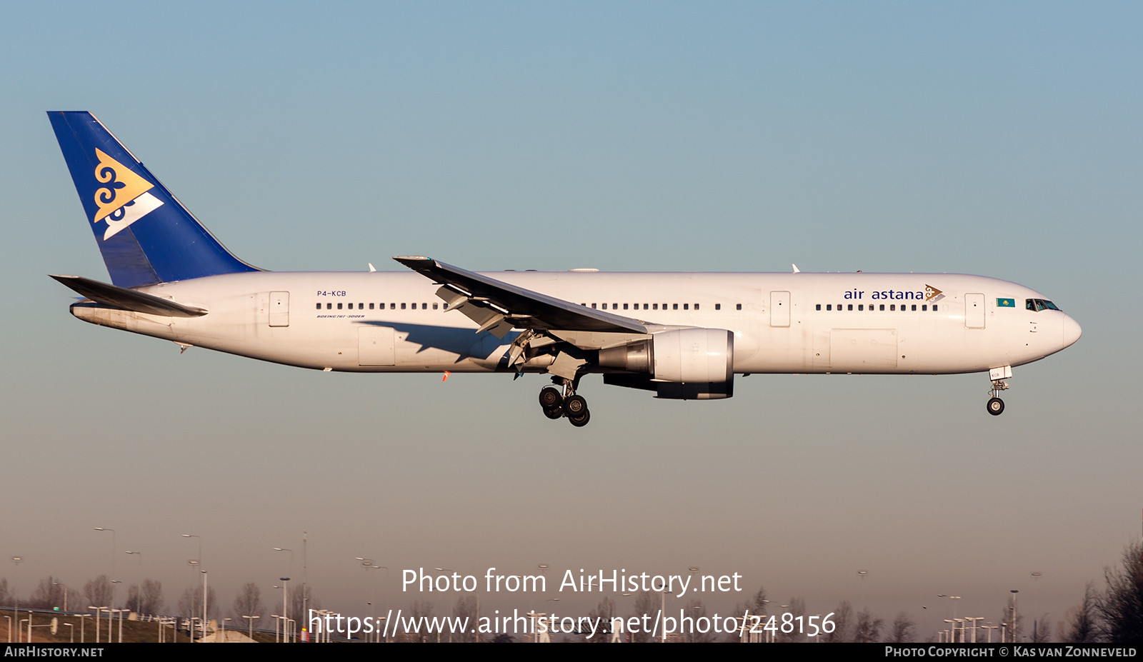 Aircraft Photo of P4-KCB | Boeing 767-306/ER | Air Astana | AirHistory.net #248156