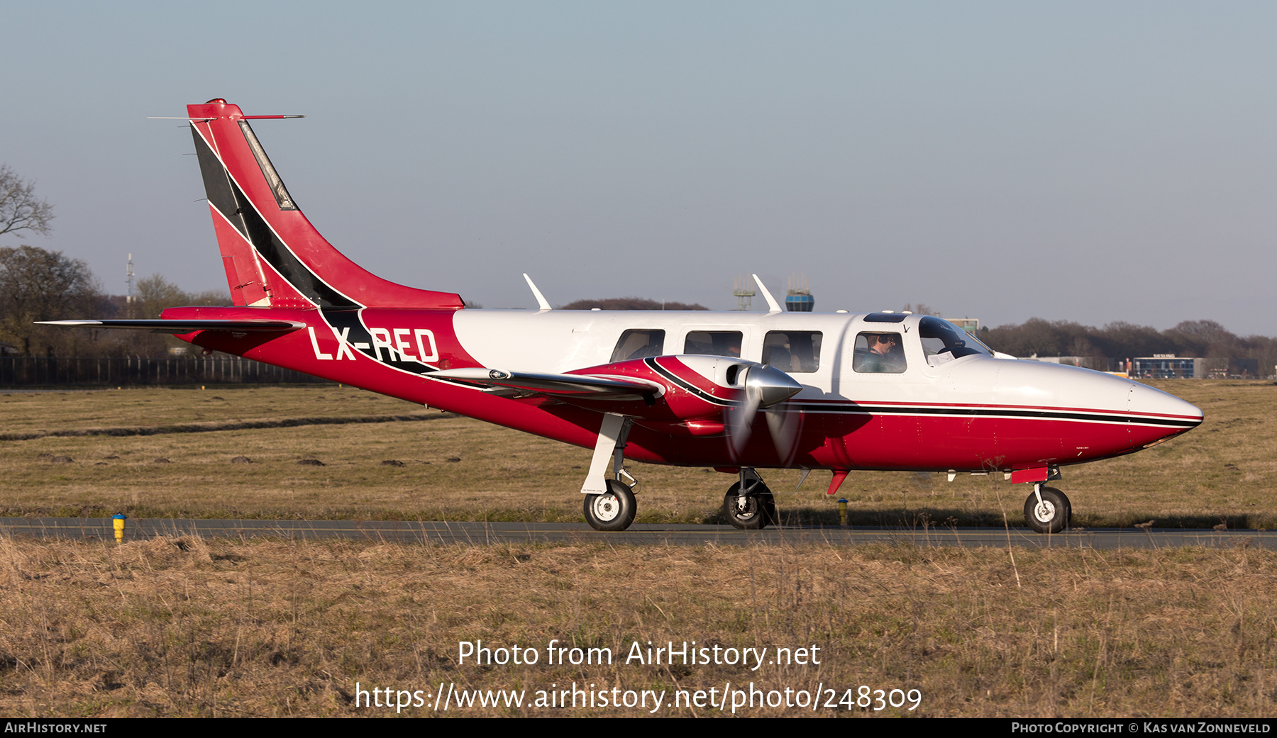 Aircraft Photo of LX-RED | Piper PA-60-602P Aerostar | AirHistory.net #248309