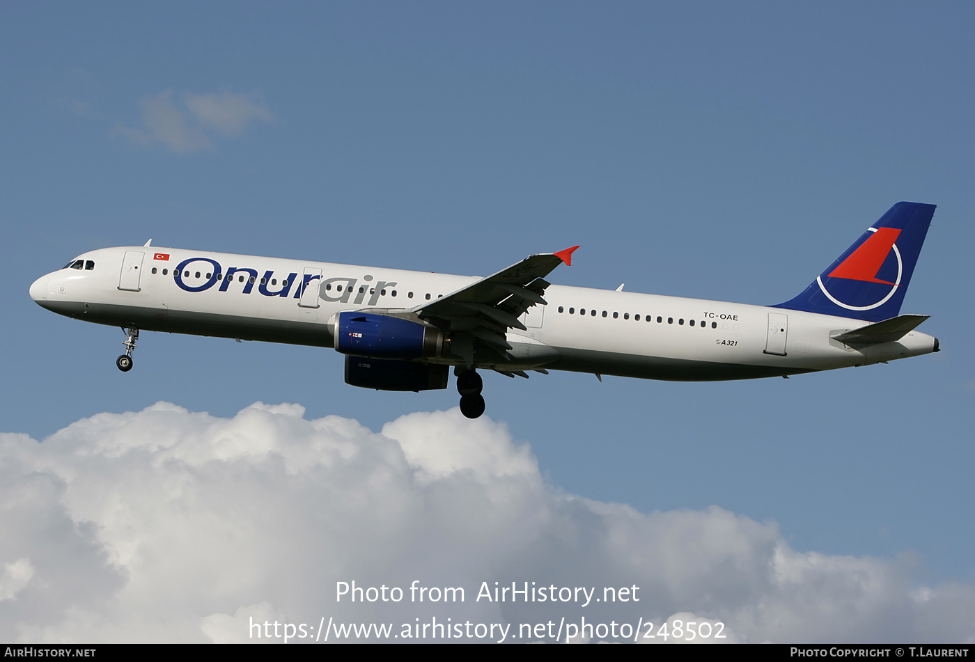 Aircraft Photo of TC-OAE | Airbus A321-231 | Onur Air | AirHistory.net #248502