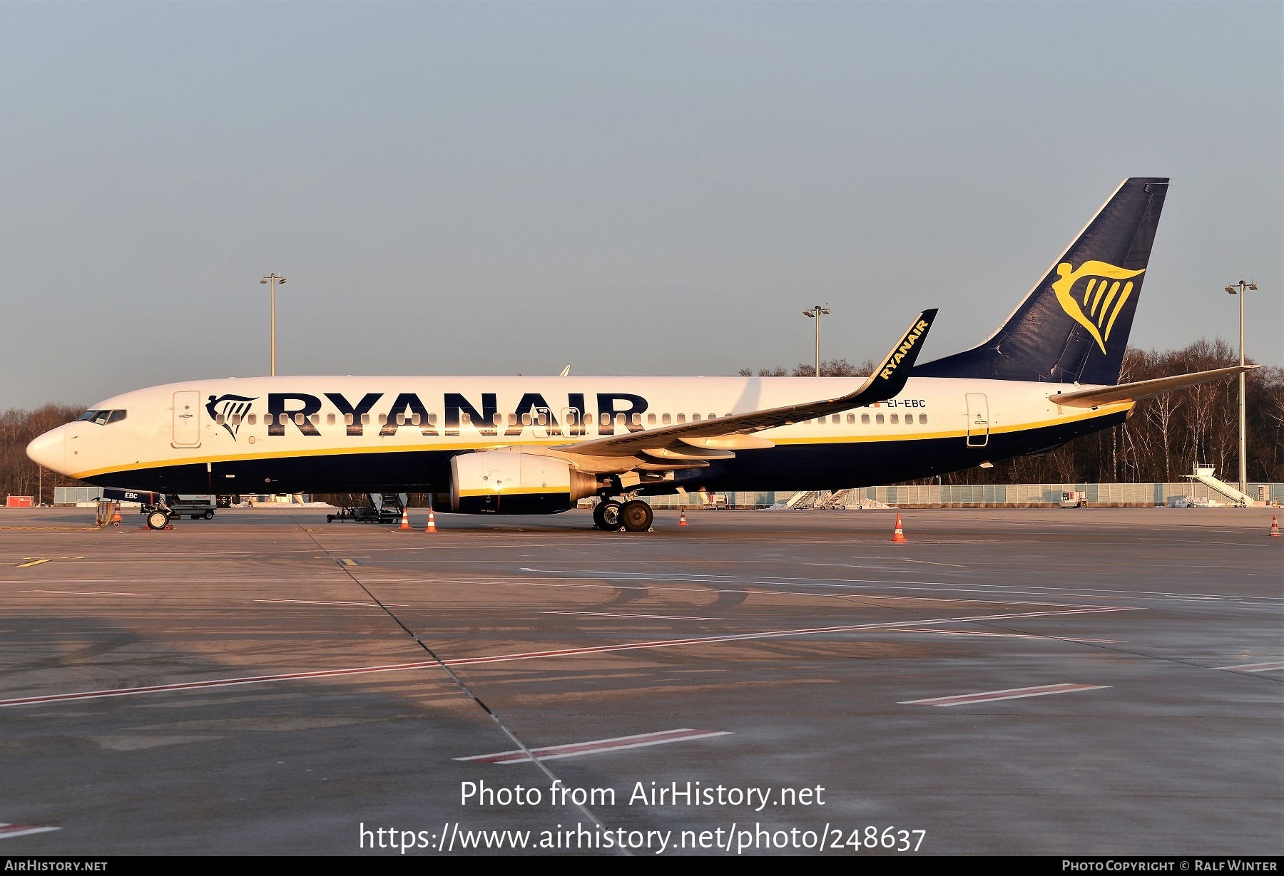 Aircraft Photo of EI-EBC | Boeing 737-8AS | Ryanair | AirHistory.net #248637