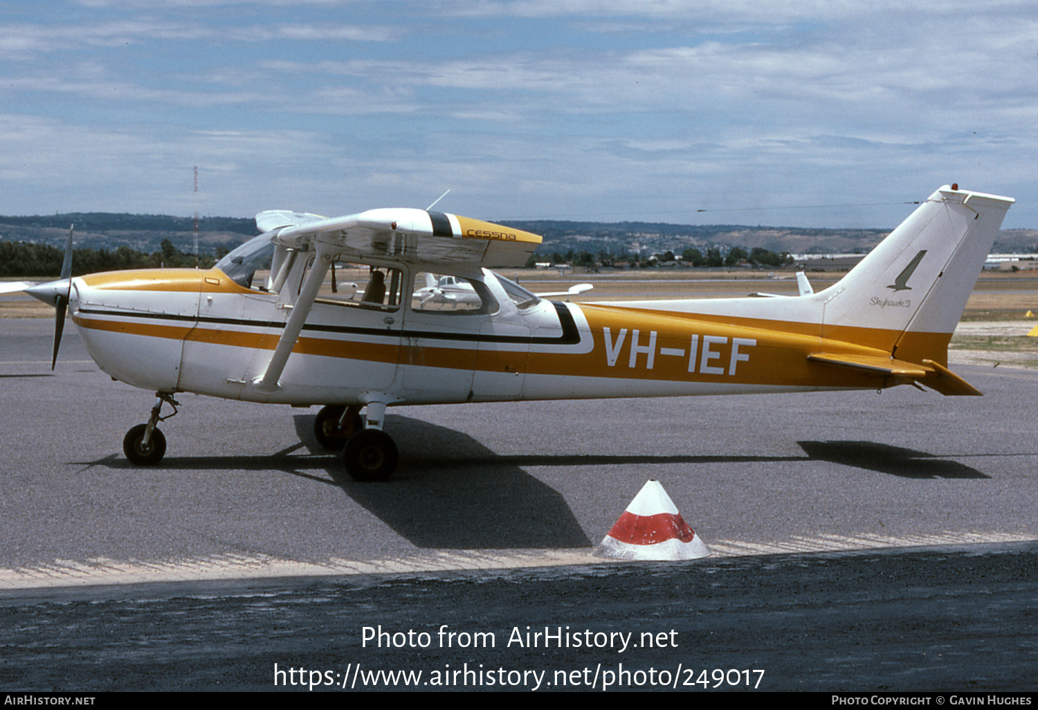 Aircraft Photo of VH-IEF | Cessna 172M Skyhawk | AirHistory.net #249017