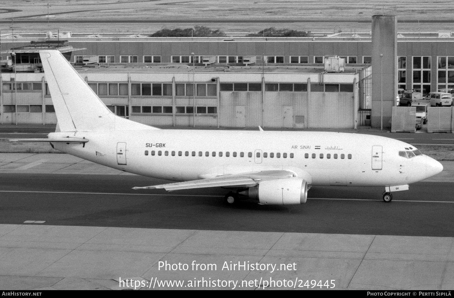 Aircraft Photo of SU-GBK | Boeing 737-566 | Air Sinai | AirHistory.net #249445