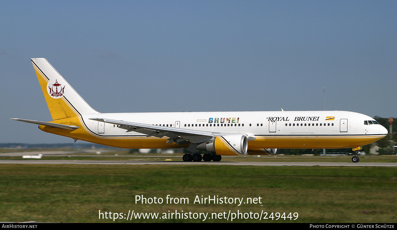 Aircraft Photo of V8-RBM | Boeing 767-328/ER | Royal Brunei Airlines | AirHistory.net #249449