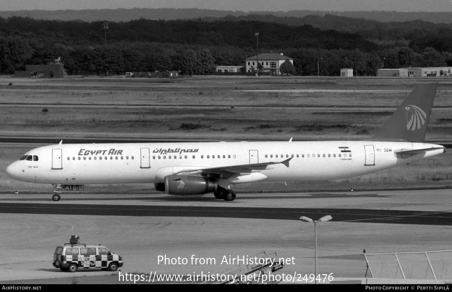 Aircraft Photo of SU-GBW | Airbus A321-231 | EgyptAir | AirHistory.net #249476