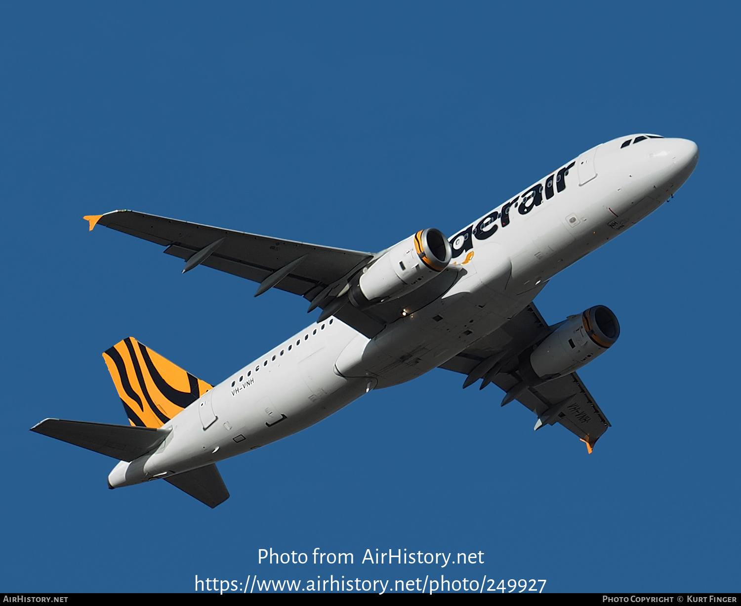 Aircraft Photo of VH-VNH | Airbus A320-232 | Tigerair | AirHistory.net #249927