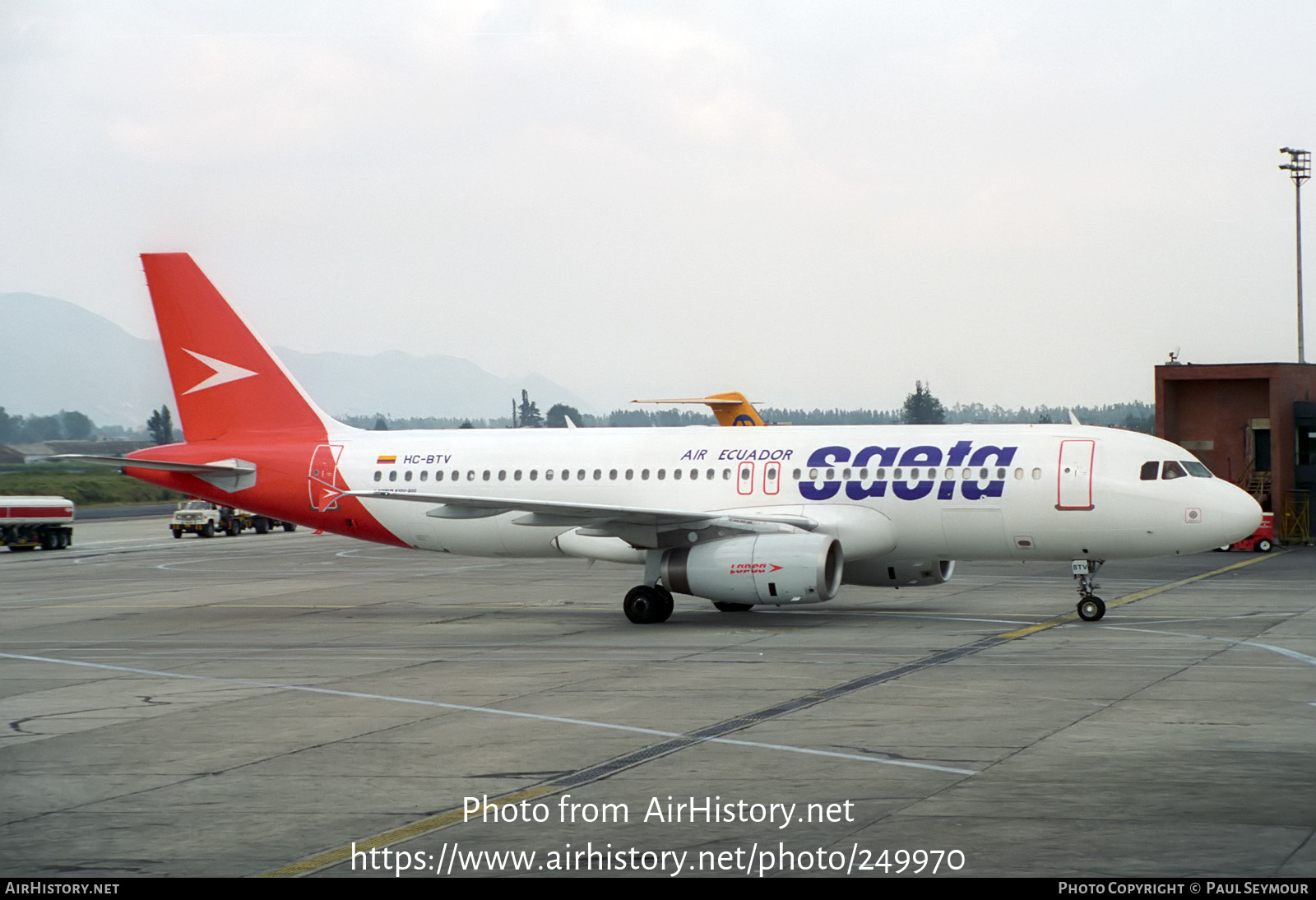 Aircraft Photo of HC-BTV | Airbus A320-231 | SAETA | AirHistory.net #249970