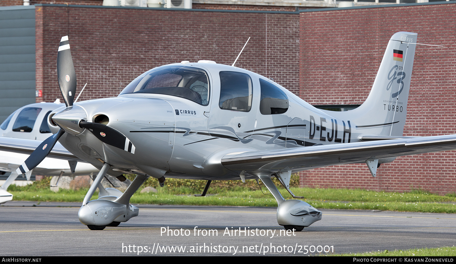 Aircraft Photo of D-EJLH | Cirrus SR-22 G3-GTS Turbo | AirHistory.net #250001