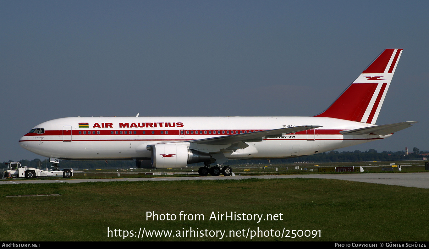 Aircraft Photo of 3B-NAK | Boeing 767-23B/ER | Air Mauritius | AirHistory.net #250091