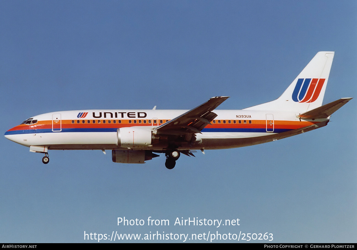 Aircraft Photo of N393UA | Boeing 737-322 | United Airlines | AirHistory.net #250263