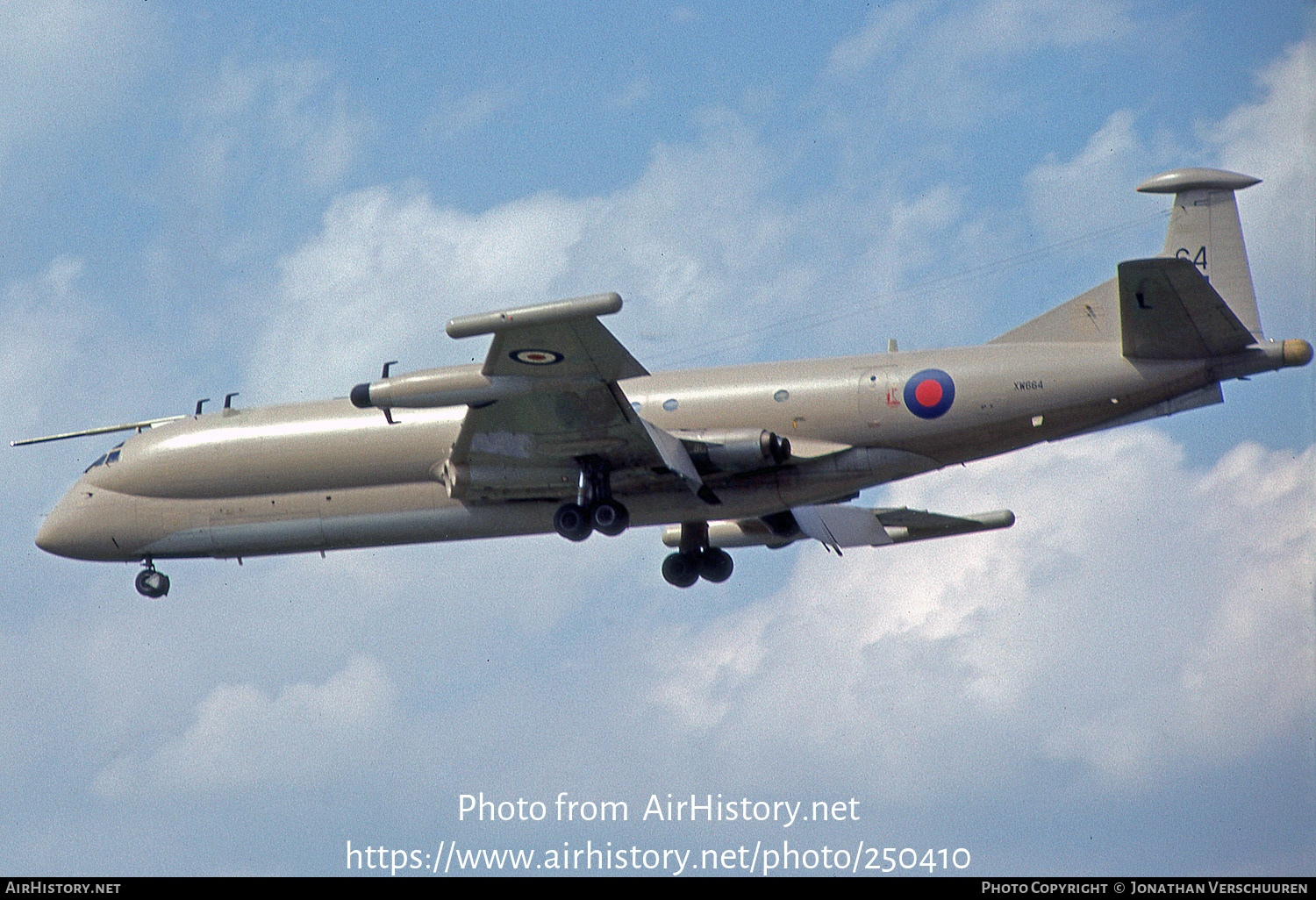 Aircraft Photo of XW664 | Hawker Siddeley HS-801 Nimrod R.1P | UK - Air Force | AirHistory.net #250410