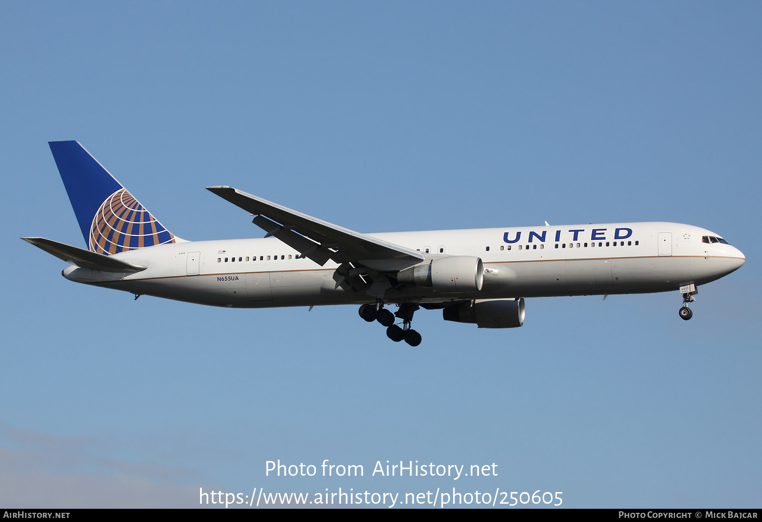 Aircraft Photo of N655UA | Boeing 767-322/ER | United Airlines | AirHistory.net #250605