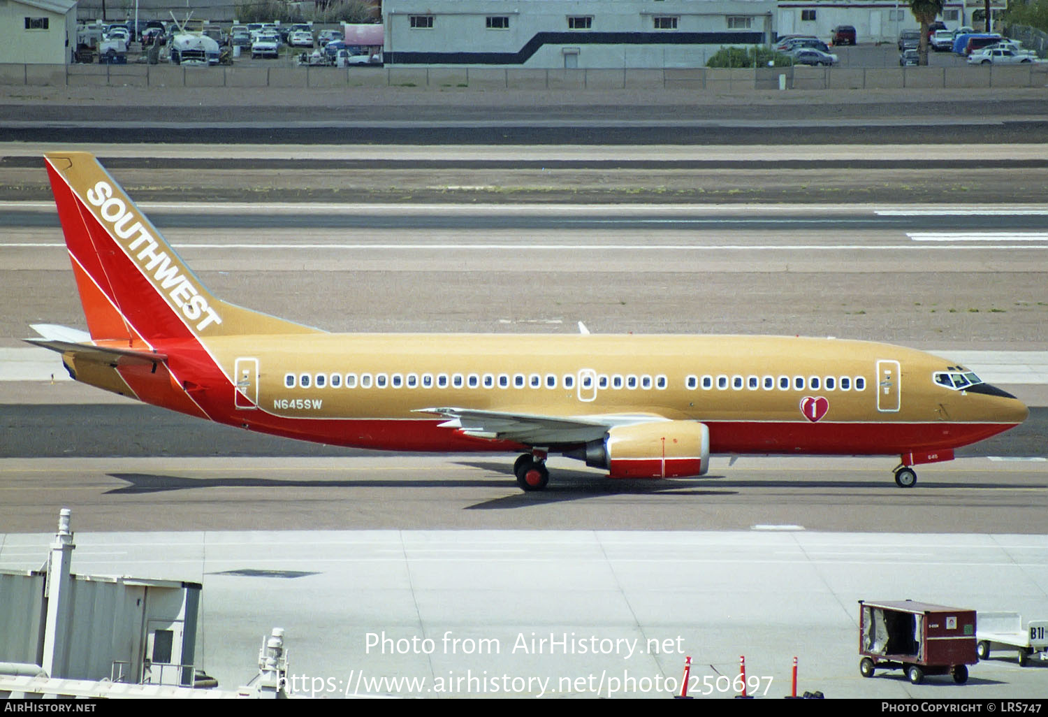 Aircraft Photo of N645SW | Boeing 737-3H4 | Southwest Airlines | AirHistory.net #250697