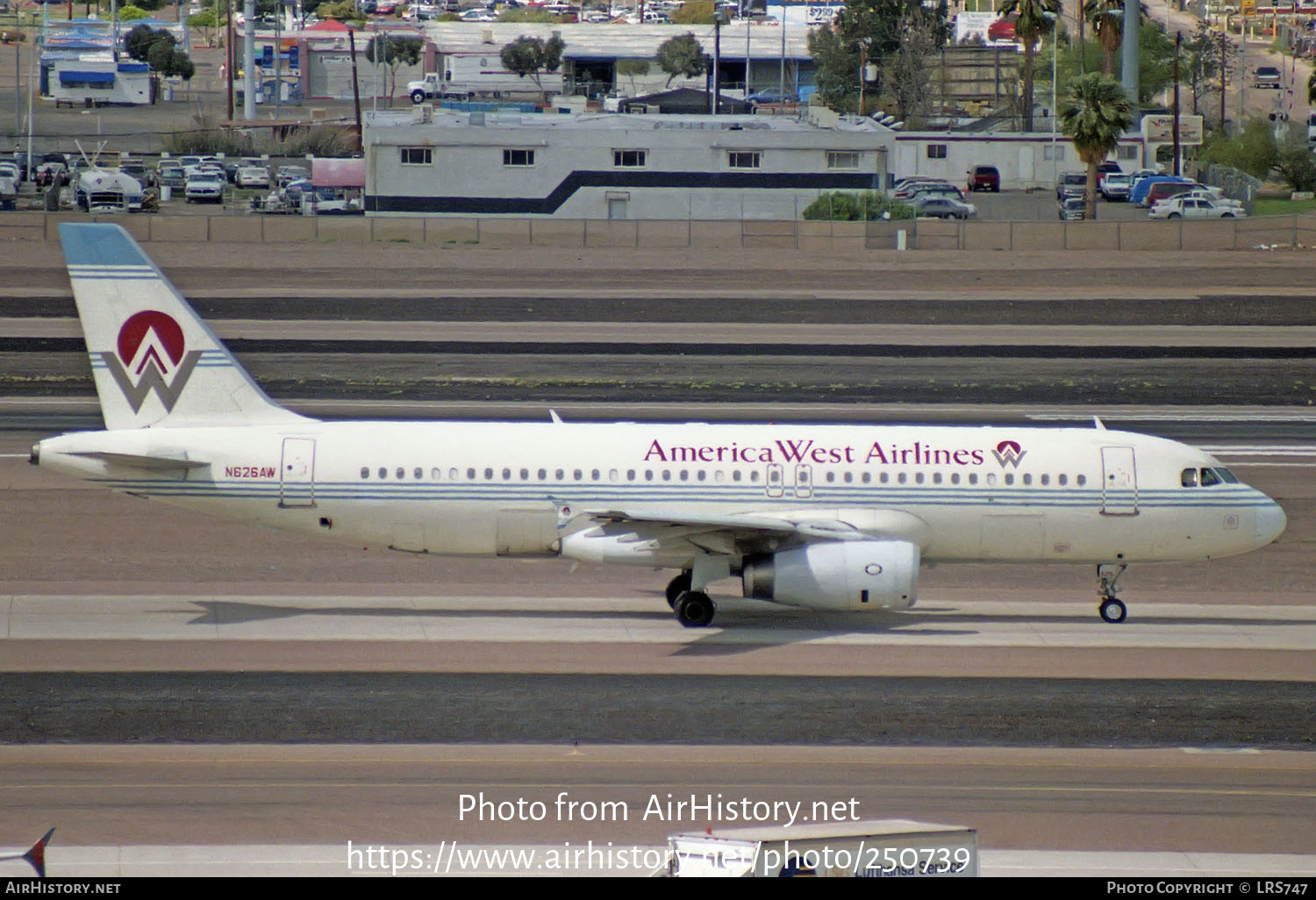 Aircraft Photo of N626AW | Airbus A320-231 | America West Airlines | AirHistory.net #250739