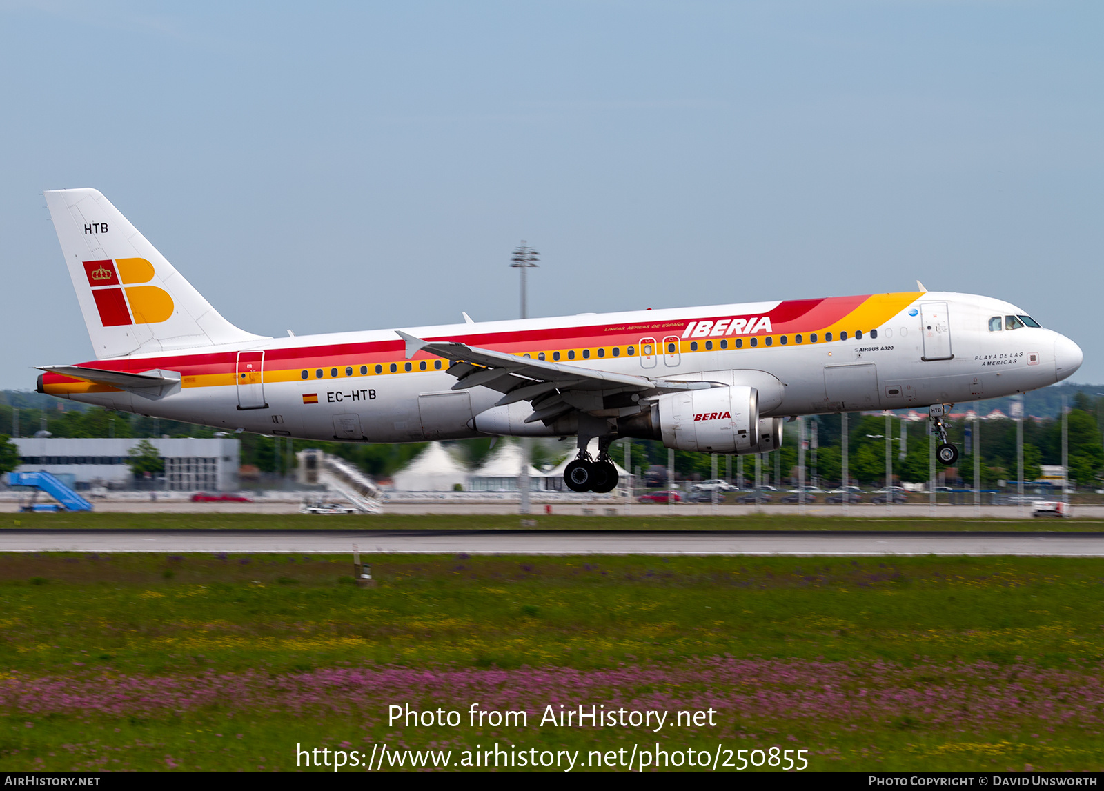 Aircraft Photo of EC-HTB | Airbus A320-214 | Iberia | AirHistory.net #250855