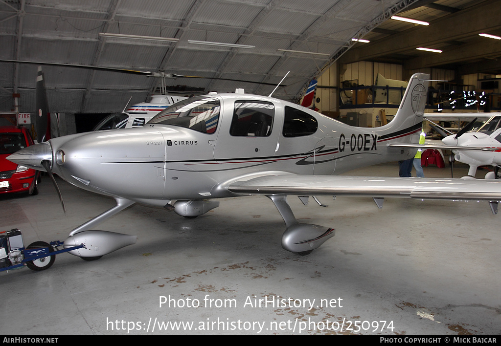 Aircraft Photo of G-OOEX | Cirrus SR-22T G3 | AirHistory.net #250974