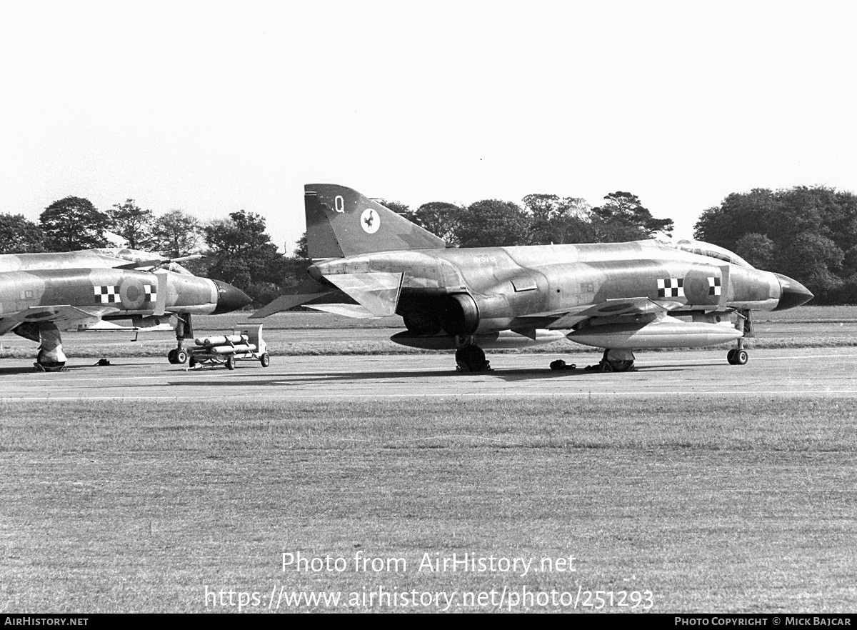 Aircraft Photo of XV578 | McDonnell Douglas F-4K Phantom FG1 | UK - Air Force | AirHistory.net #251293