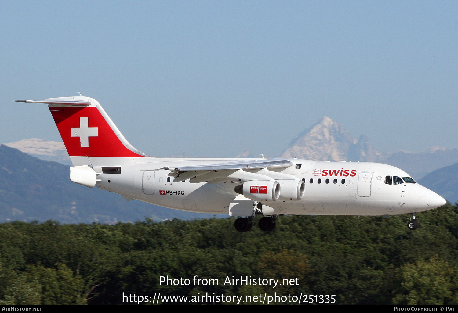 Aircraft Photo of HB-IXG | British Aerospace Avro 146-RJ85 | Swiss International Air Lines | AirHistory.net #251335