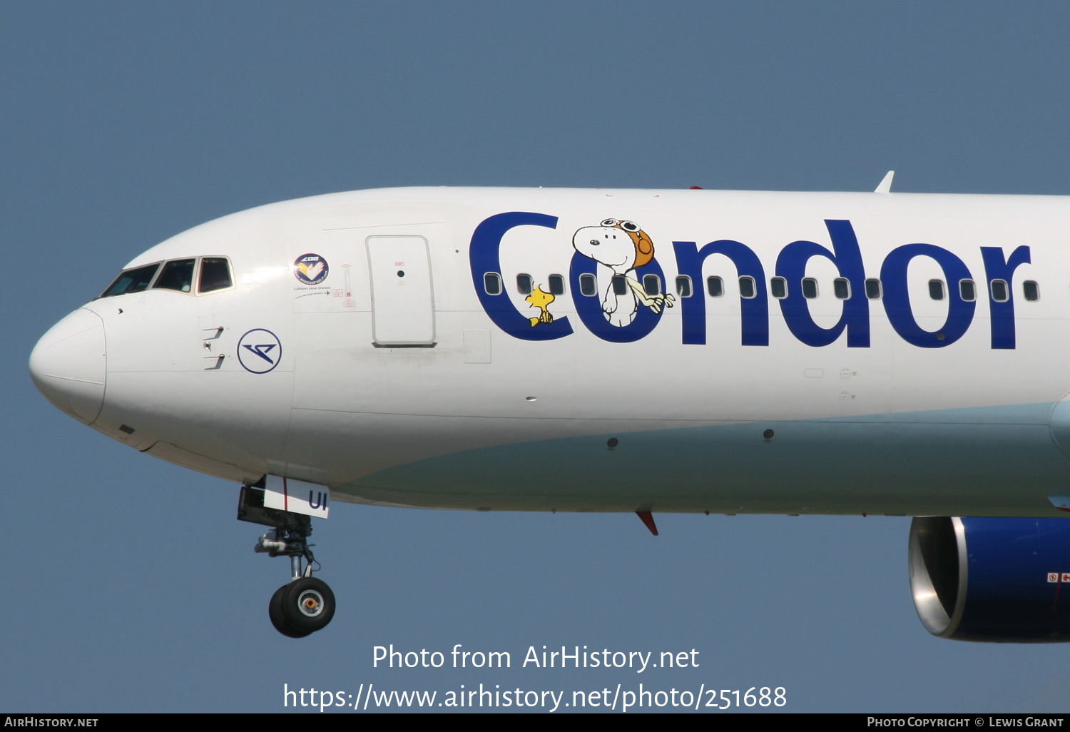Aircraft Photo of D-ABUI | Boeing 767-330/ER | Condor Flugdienst | AirHistory.net #251688