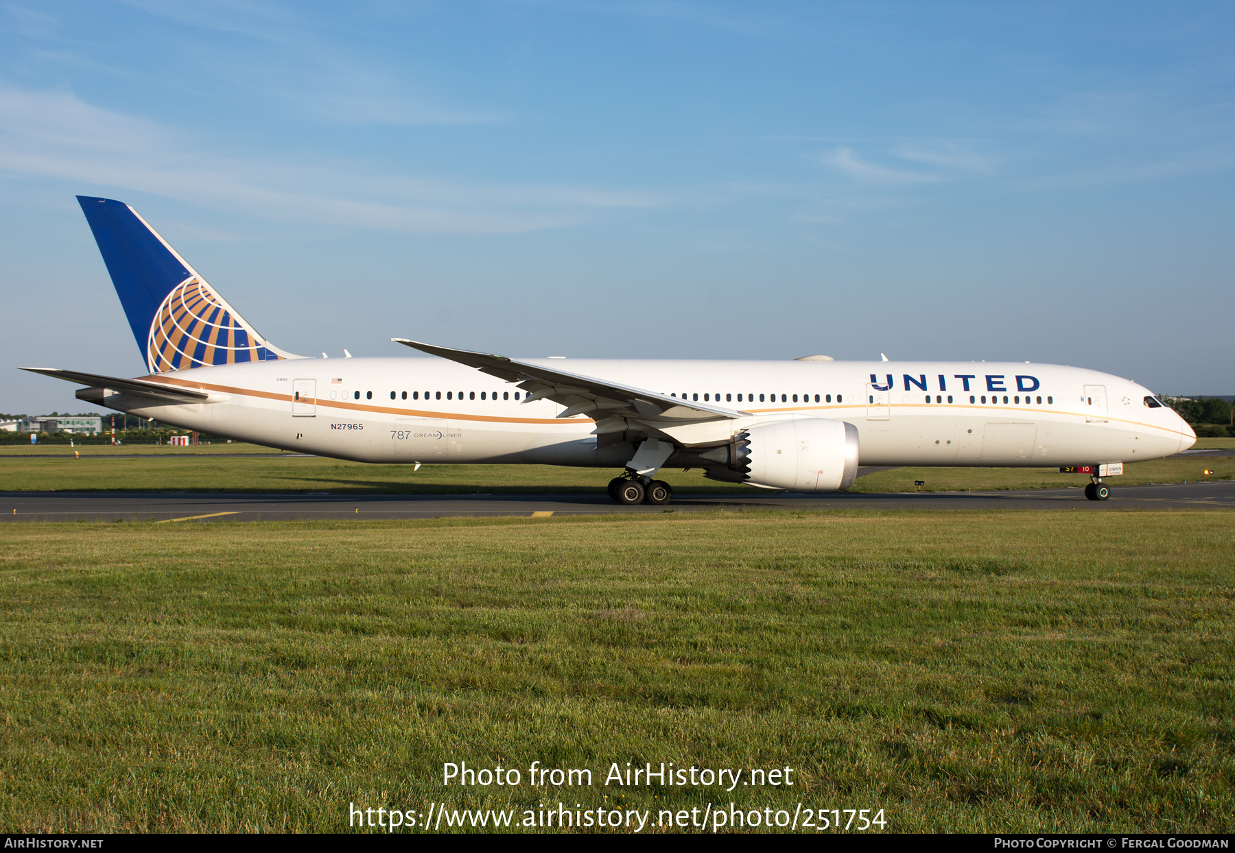 Aircraft Photo of N27965 | Boeing 787-9 Dreamliner | United Airlines | AirHistory.net #251754