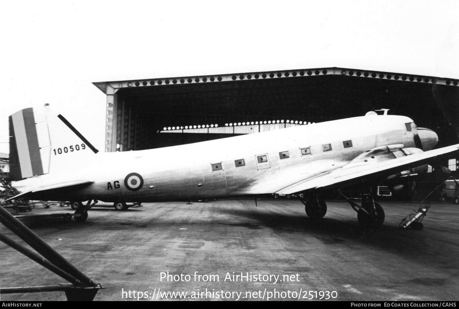 Aircraft Photo of 100509 | Douglas C-47D Skytrain | Chad - Air Force | AirHistory.net #251930