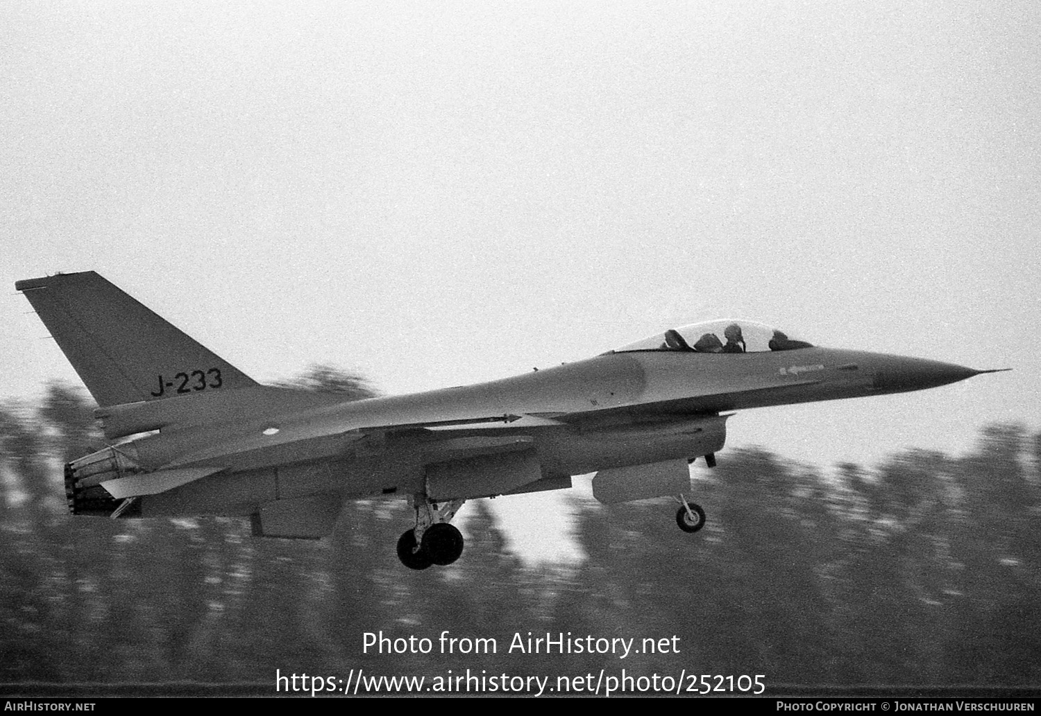 Aircraft Photo of J-233 | General Dynamics F-16A Fighting Falcon | Netherlands - Air Force | AirHistory.net #252105