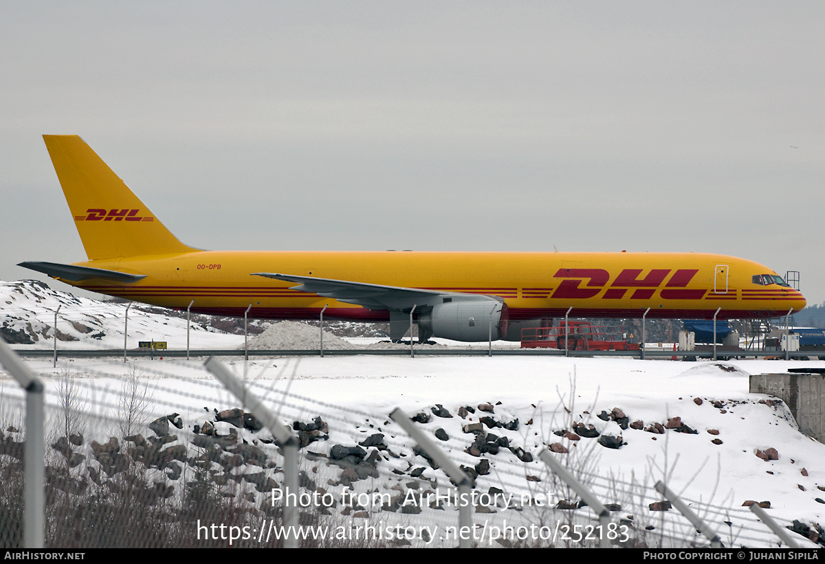 Aircraft Photo of OO-DPB | Boeing 757-236/SF | DHL International | AirHistory.net #252183