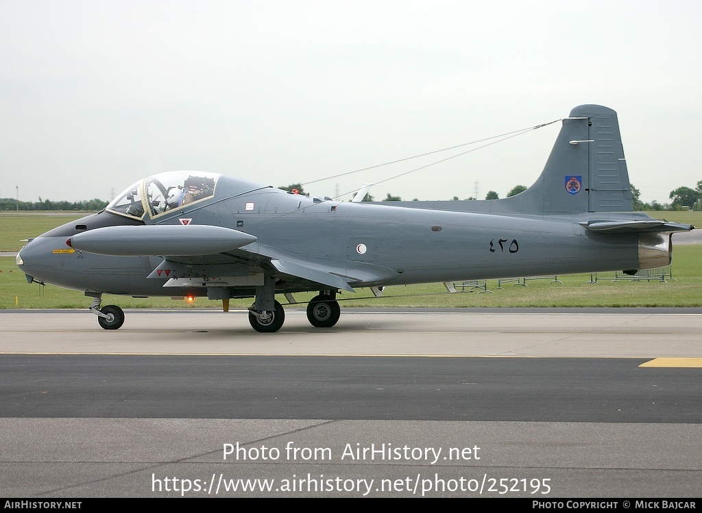 Aircraft Photo of G-SOAF / 425 | BAC 167 Strikemaster Mk82A | Oman - Air Force | AirHistory.net #252195