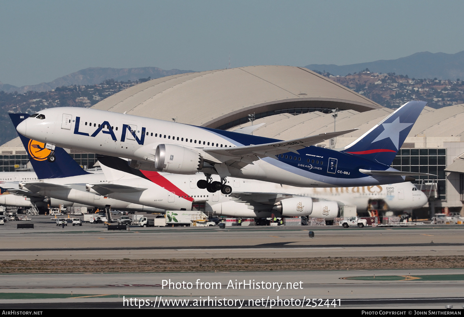 Aircraft Photo of CC-BBJ | Boeing 787-8 Dreamliner | LAN Airlines - Línea Aérea Nacional | AirHistory.net #252441