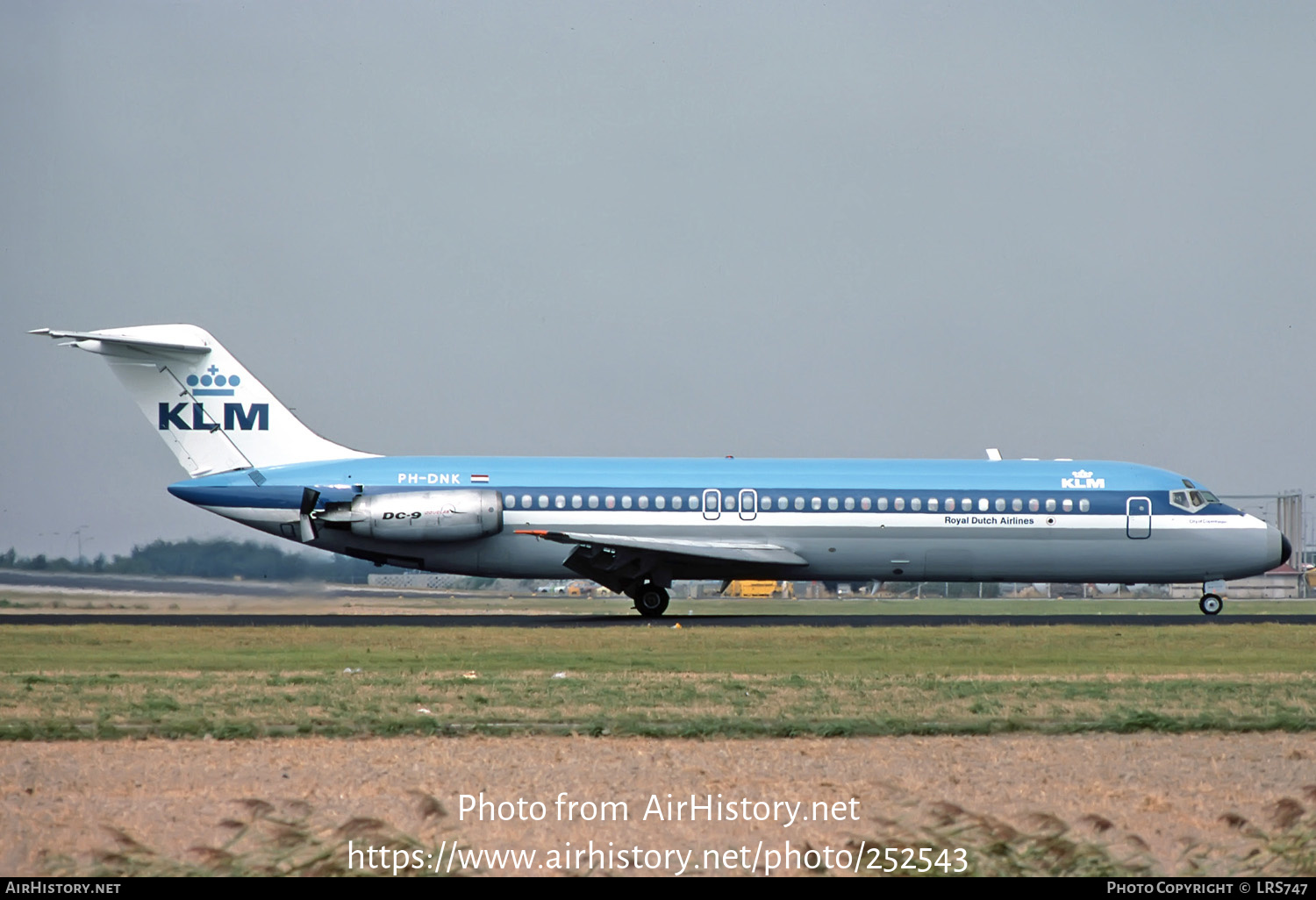 Aircraft Photo of PH-DNK | McDonnell Douglas DC-9-32 | KLM - Royal Dutch Airlines | AirHistory.net #252543