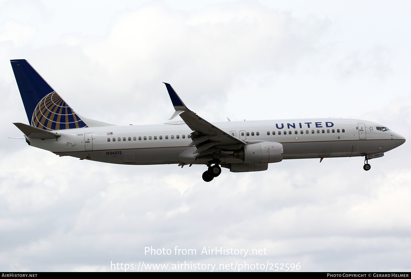 Aircraft Photo of N24212 | Boeing 737-824 | United Airlines | AirHistory.net #252596