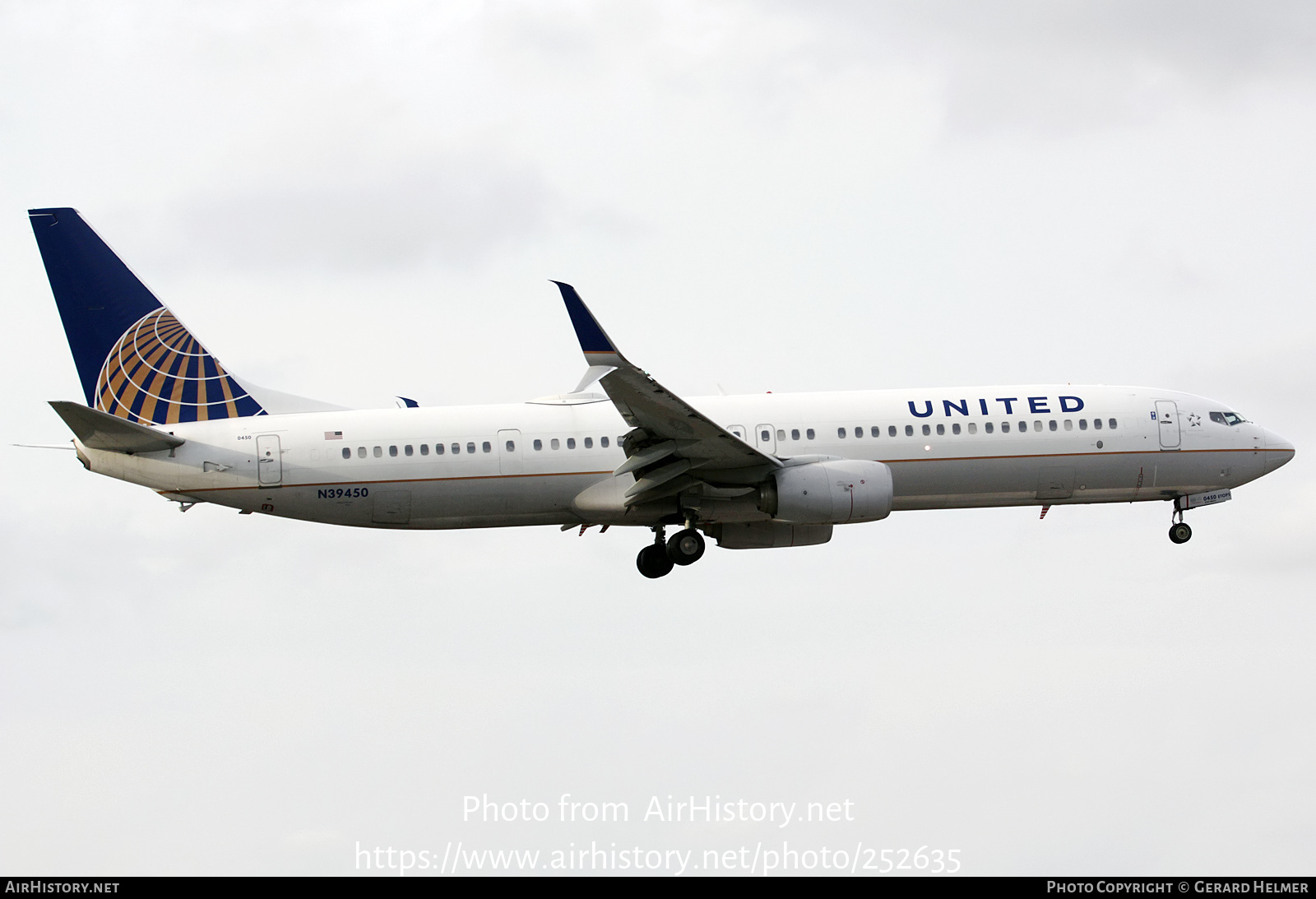 Aircraft Photo of N39450 | Boeing 737-924/ER | United Airlines | AirHistory.net #252635