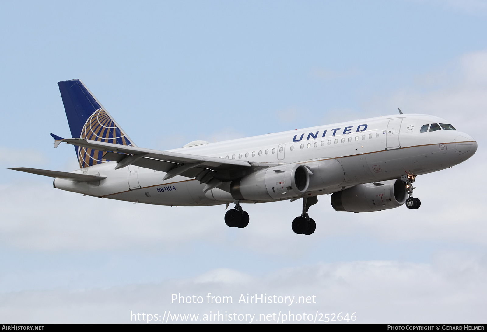 Aircraft Photo of N811UA | Airbus A319-131 | United Airlines | AirHistory.net #252646