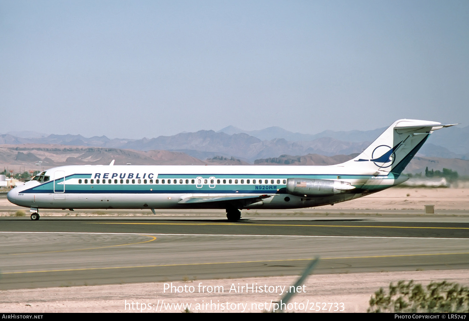 Aircraft Photo of N920RW | McDonnell Douglas DC-9-31 | Republic Airlines | AirHistory.net #252733