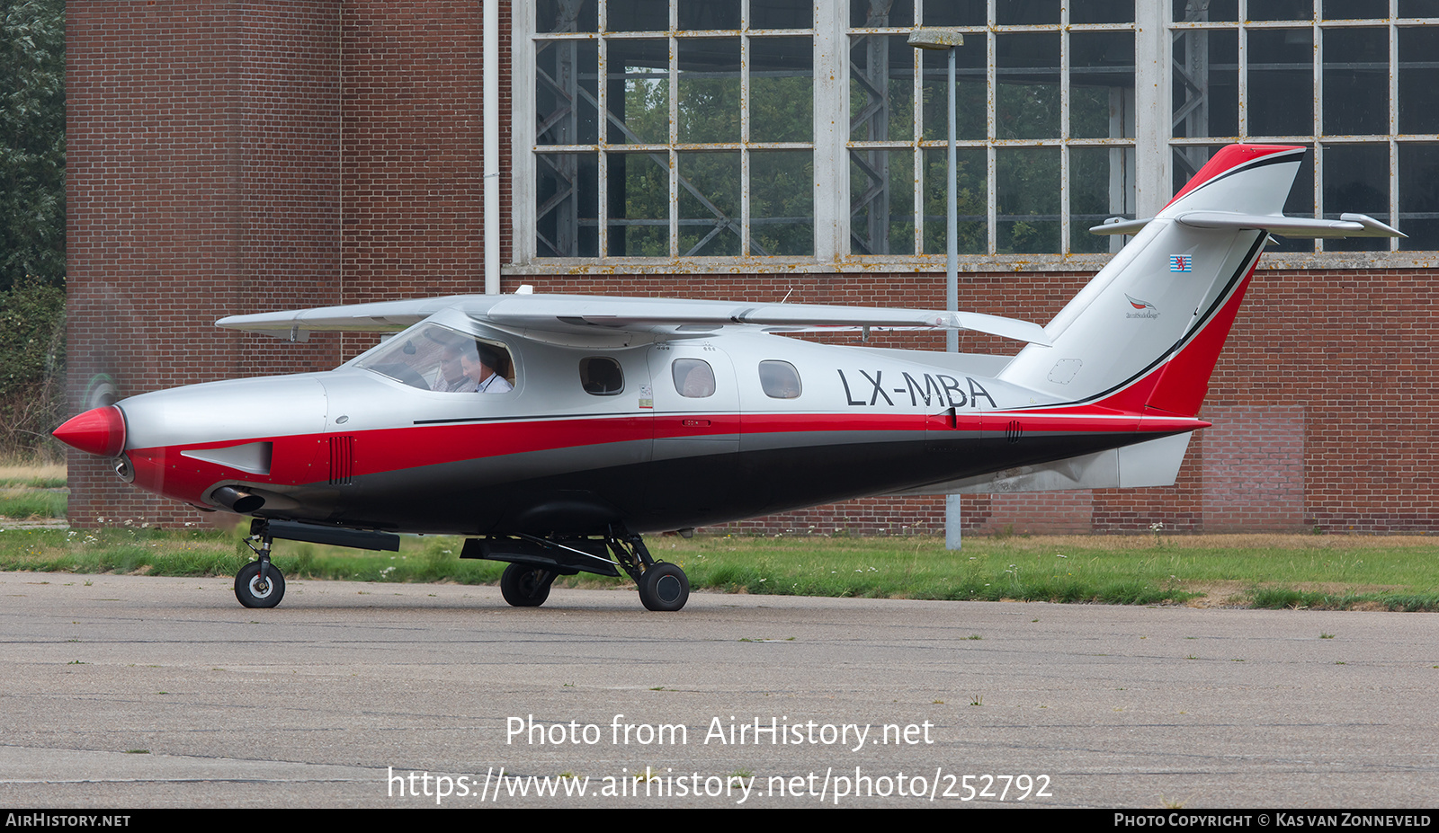 Aircraft Photo of LX-MBA | Extra EA-500 | AirHistory.net #252792