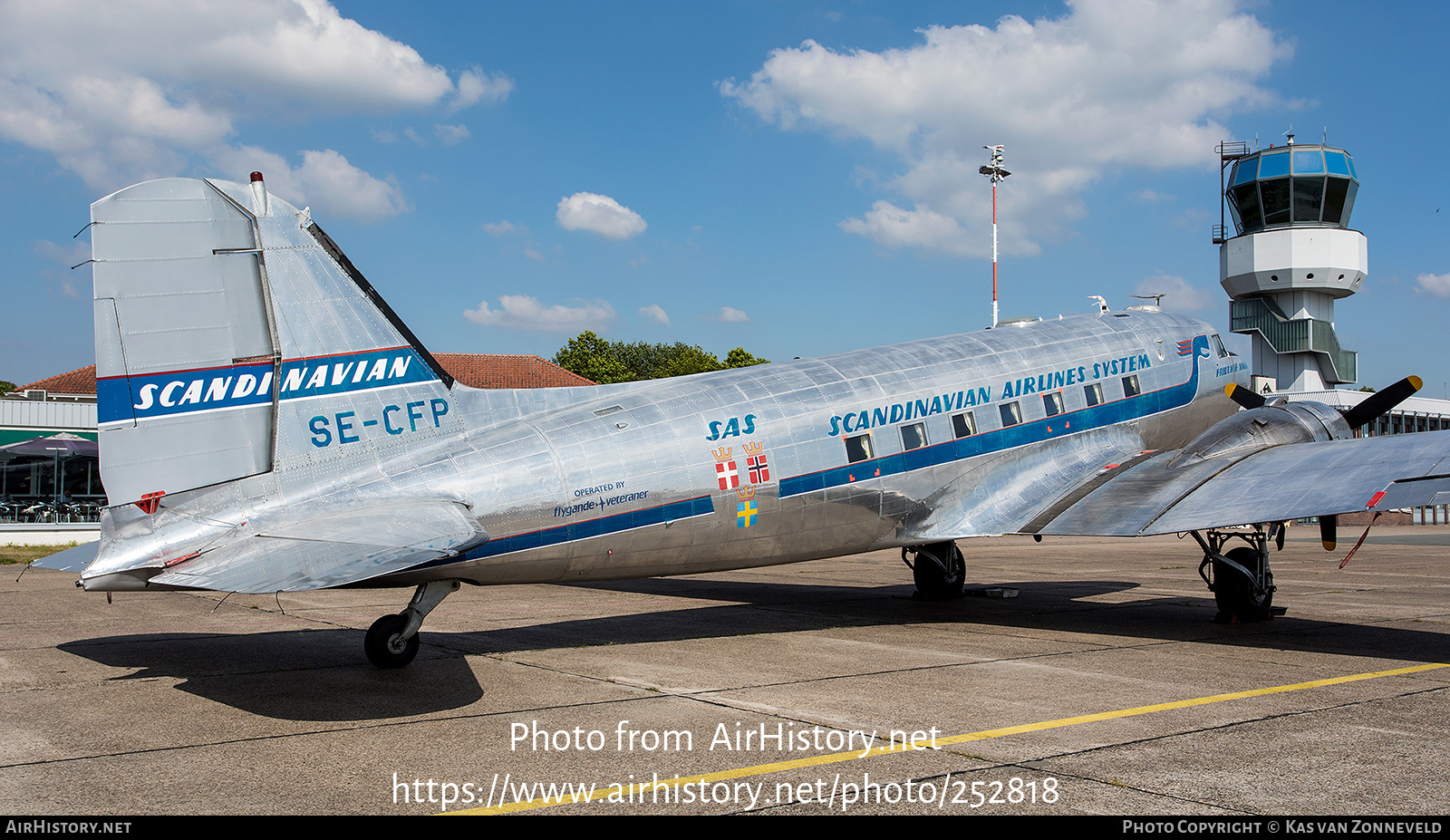 Aircraft Photo of SE-CFP | Douglas C-47A Skytrain | Flygande Veteraner | Scandinavian Airlines System - SAS | AirHistory.net #252818