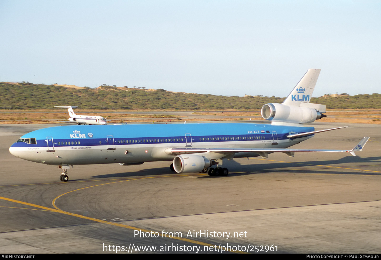 Aircraft Photo of PH-KCE | McDonnell Douglas MD-11 | KLM - Royal Dutch Airlines | AirHistory.net #252961