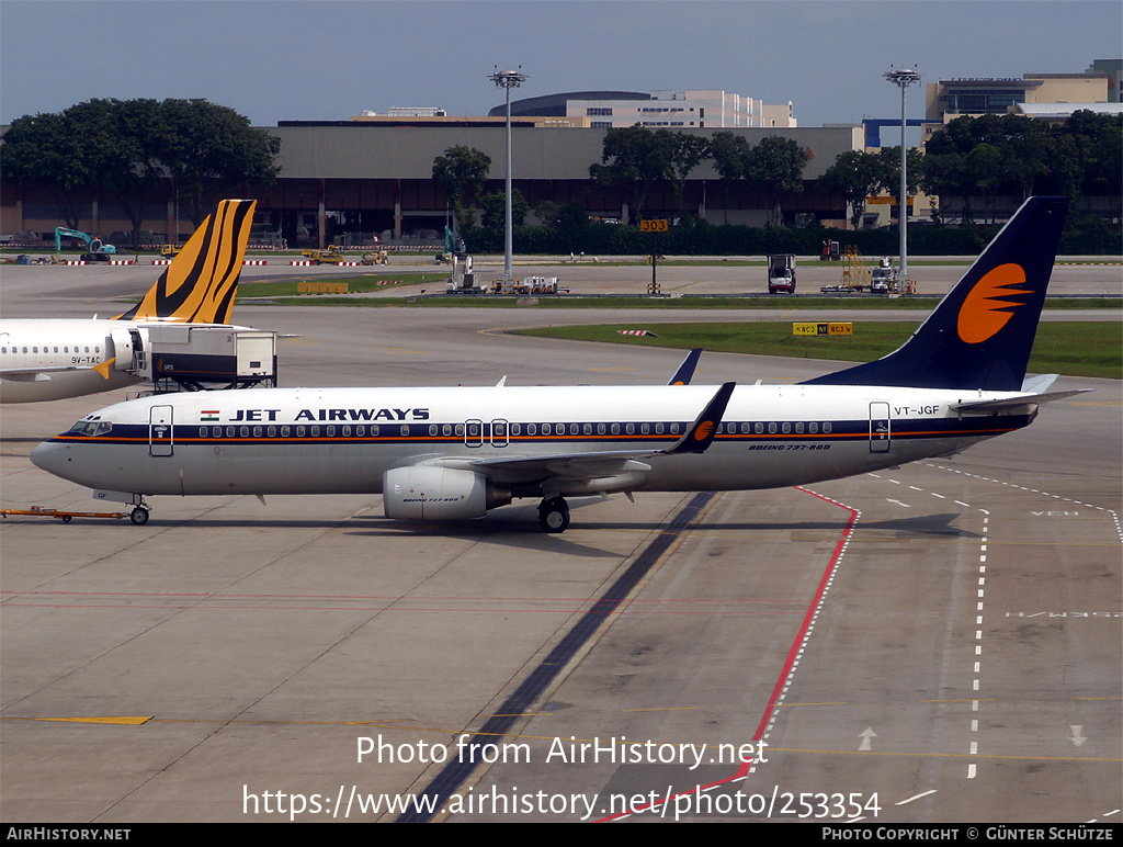 Aircraft Photo of VT-JGF | Boeing 737-8FH | Jet Airways | AirHistory.net #253354