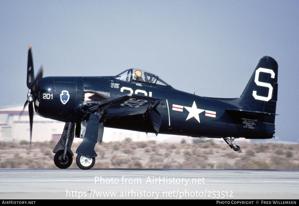 Aircraft Photo of N7825C / 122674 | Grumman F8F-2P Bearcat | Commemorative Air Force | USA - Navy | AirHistory.net #253512