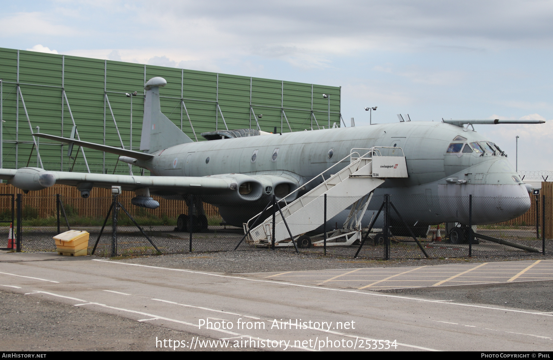 Aircraft Photo of XV231 | Hawker Siddeley HS-801 Nimrod MR.2P | UK - Air Force | AirHistory.net #253534