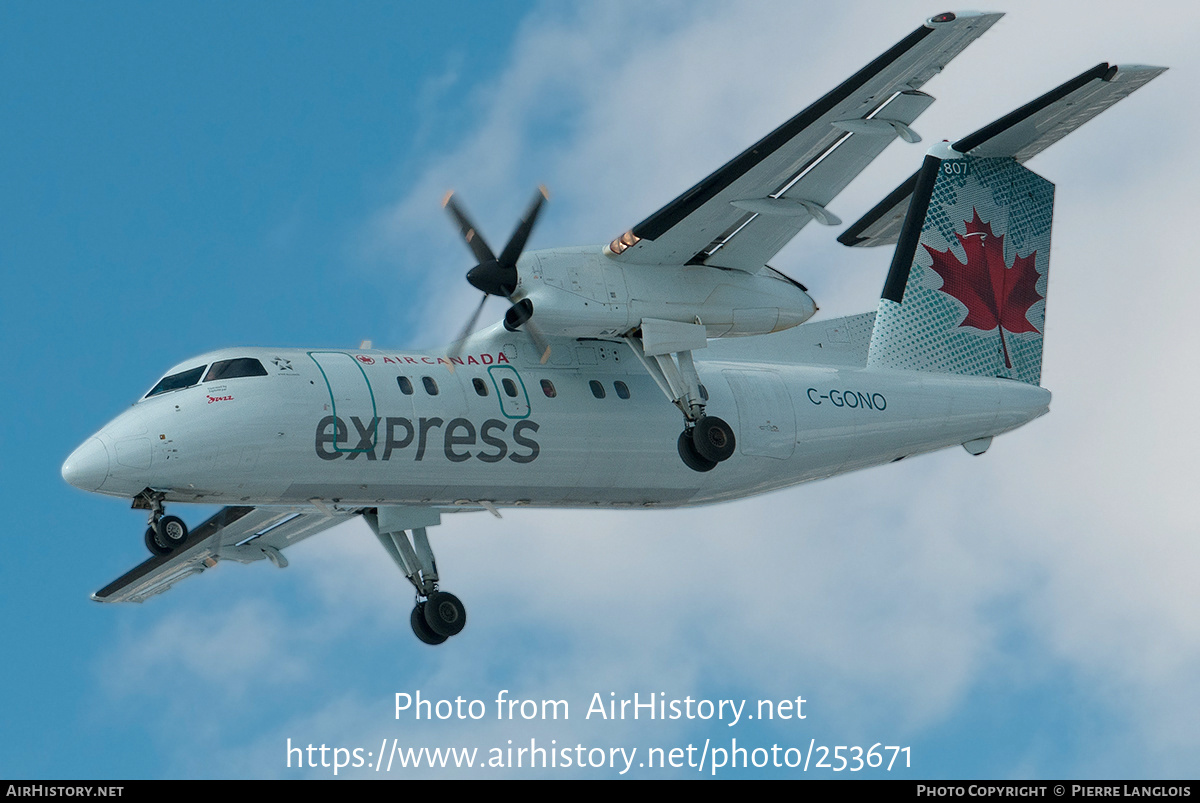 Aircraft Photo of C-GONO | De Havilland Canada DHC-8-102 Dash 8 | Air Canada Express | AirHistory.net #253671