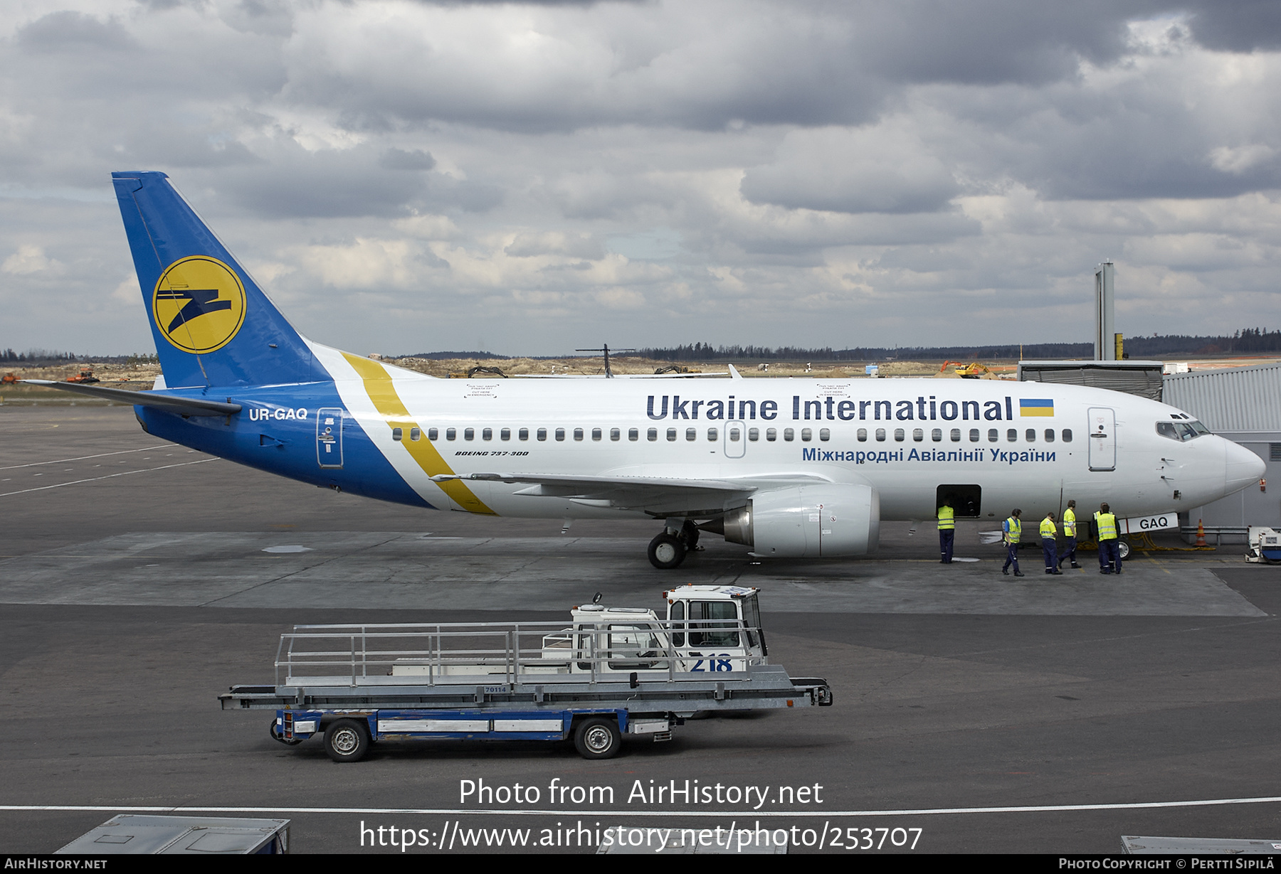 Aircraft Photo of UR-GAQ | Boeing 737-33R | Ukraine International Airlines | AirHistory.net #253707