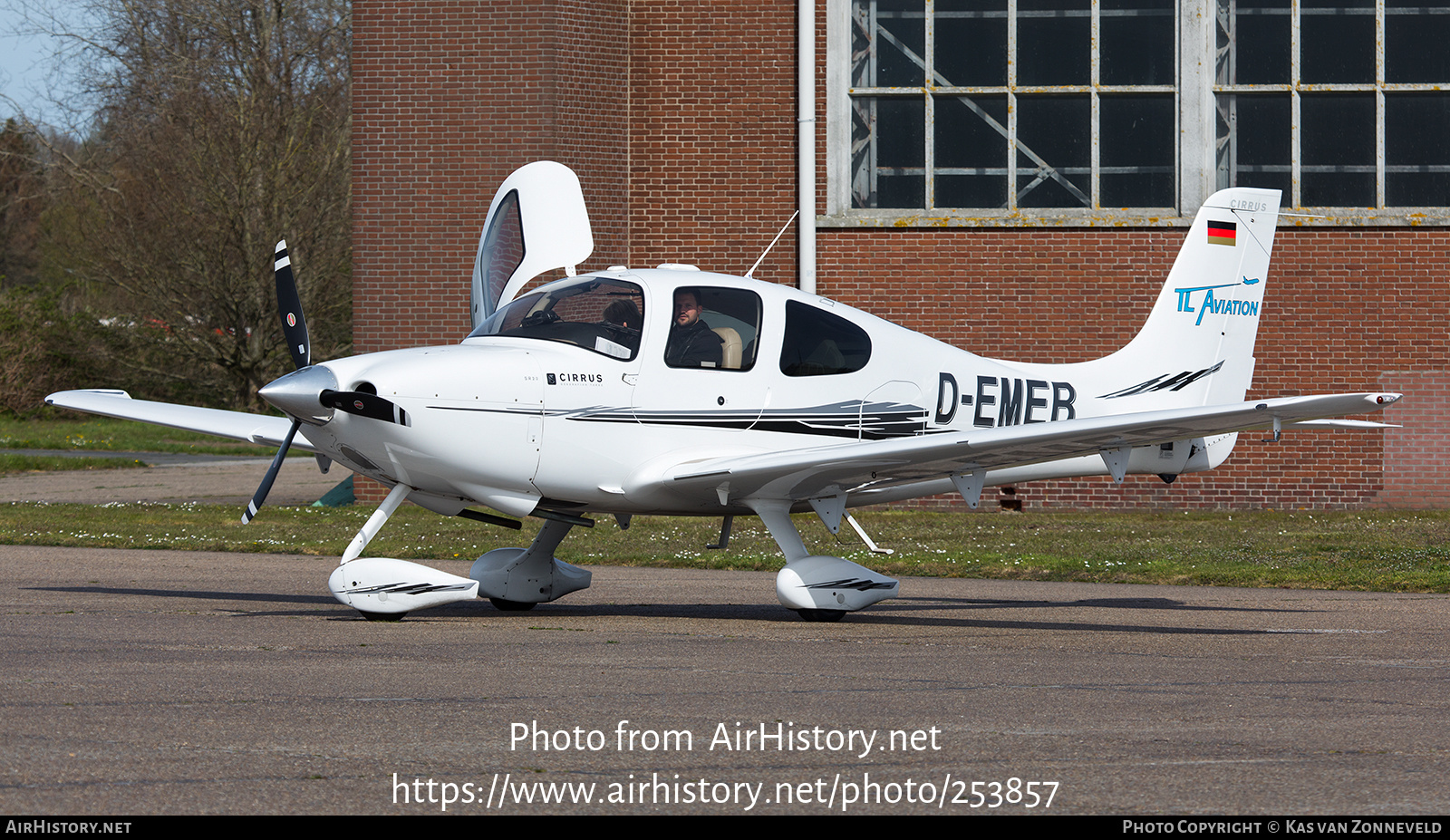 Aircraft Photo of D-EMEB | Cirrus SR-20 G3 | TL Aviation | AirHistory.net #253857