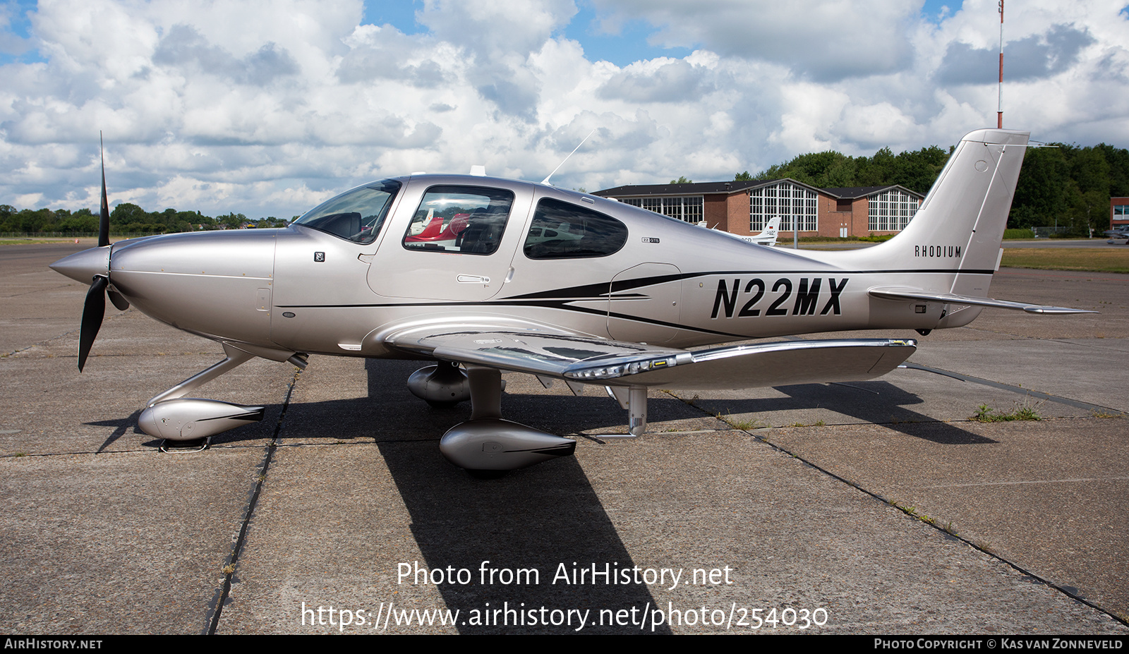 Aircraft Photo of N22MX | Cirrus SR-22 G6-GTS Rhodium | AirHistory.net #254030